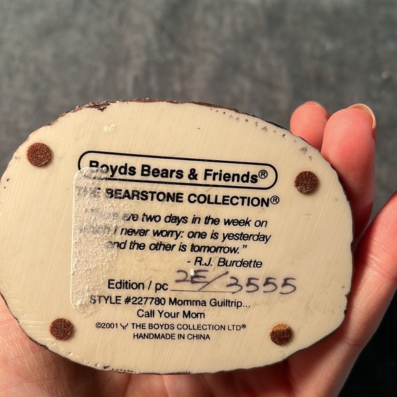 VTG Boyd’s Bears - Picture 5 of 6